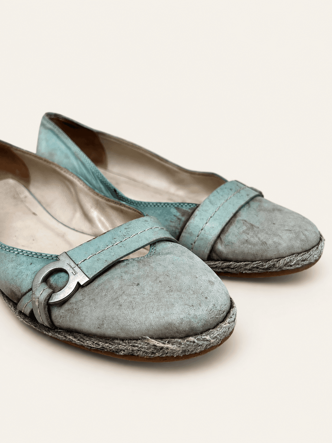 Балетки Salvatore Ferragamo, до реставрации